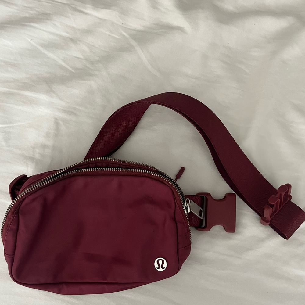 Lululemon Athletica Red Belt Bag/Fanny Pack